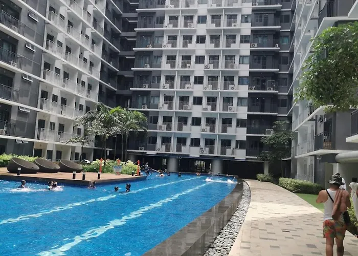 Hotel Aldo Staycation Mall Of